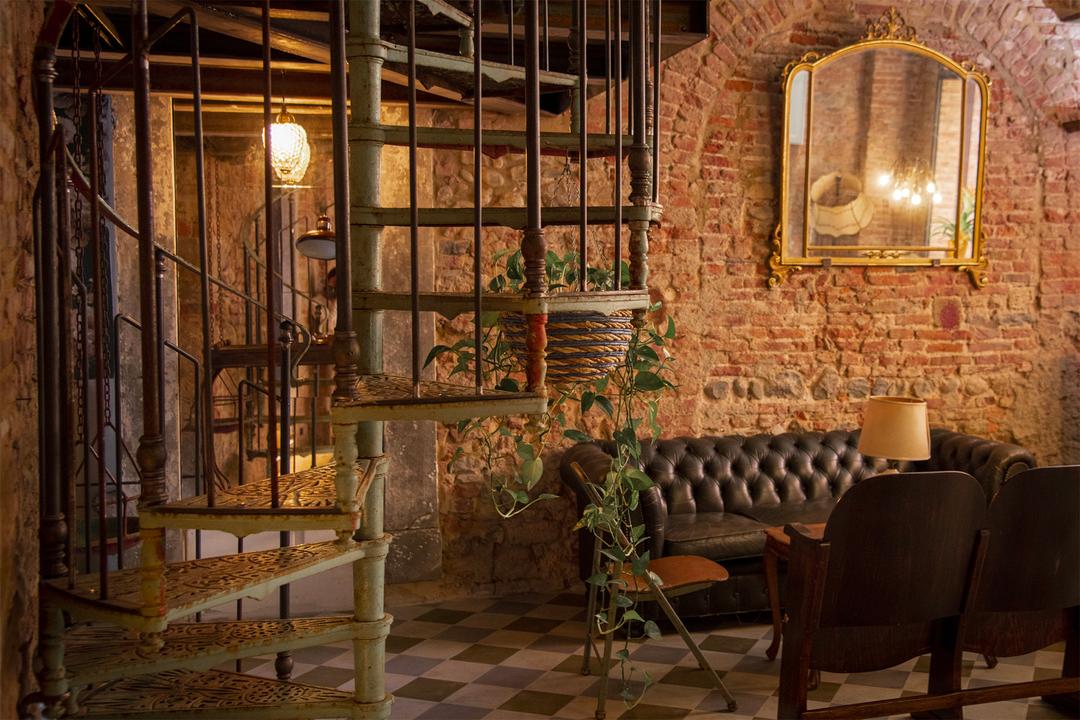 Magellano bar