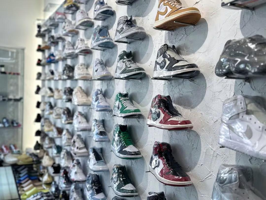 Oblïo - Sneakers & Streetwear